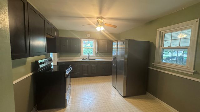 2916 GREELEY Avenue, Erie, PA 16506