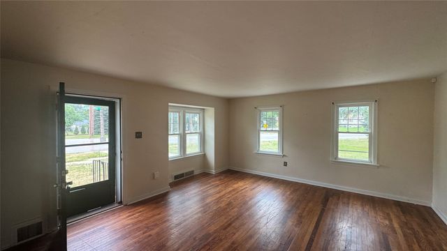 2916 GREELEY Avenue, Erie, PA 16506
