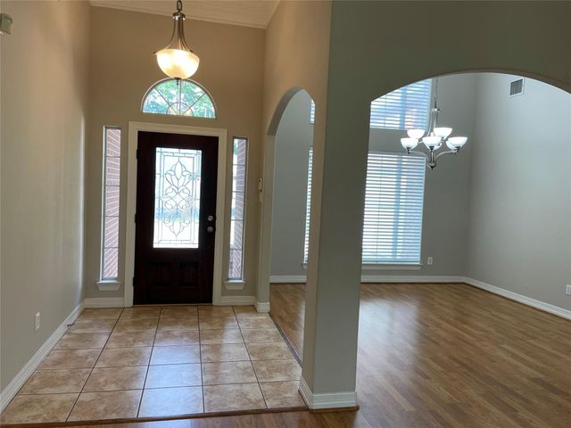 15480 Constellation Circle W, Willis, TX 77318