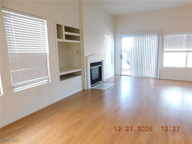 3872 Crest Horn Drive, Las Vegas, NV 89147