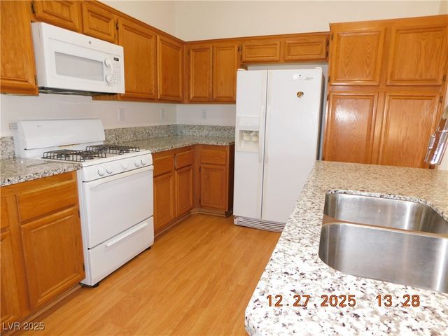 3872 Crest Horn Drive, Las Vegas, NV 89147