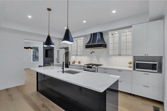 972 Franklin Avenue, Columbus, OH 43205