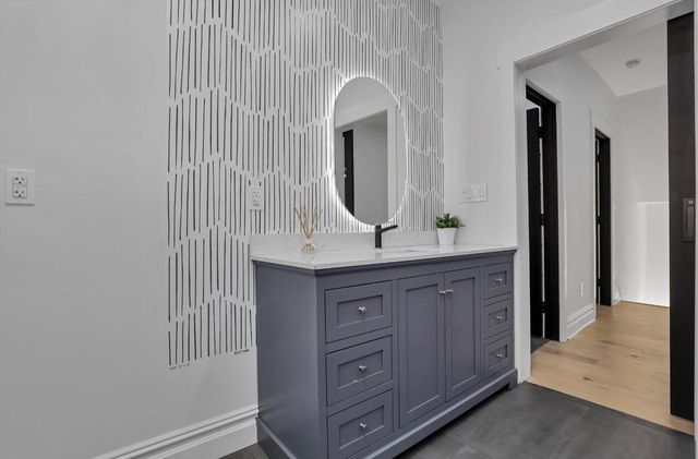 972 Franklin Avenue, Columbus, OH 43205