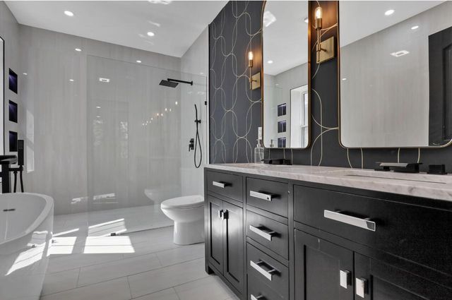 972 Franklin Avenue, Columbus, OH 43205