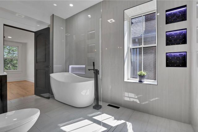 972 Franklin Avenue, Columbus, OH 43205