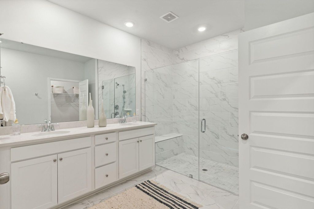 Image 15 of property listing at 1644 Locals Street, Summerville, SC 29485