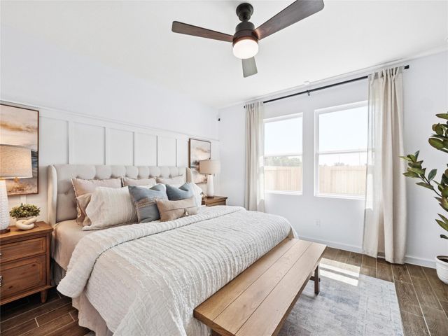 335 West Rose Marie Lane, Montgomery, TX 77356