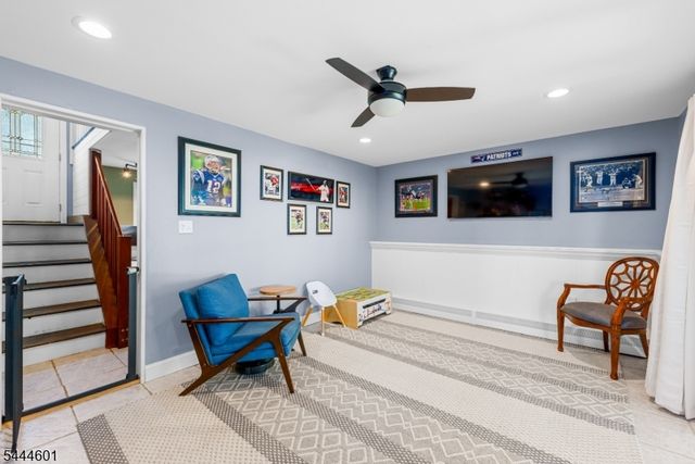 561 Rogers Dr, Roxbury Twp., NJ 07850