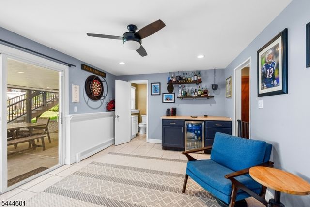 561 Rogers Dr, Roxbury Twp., NJ 07850