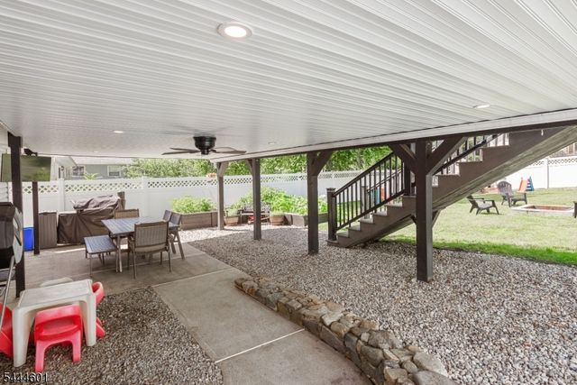 561 Rogers Dr, Roxbury Twp., NJ 07850