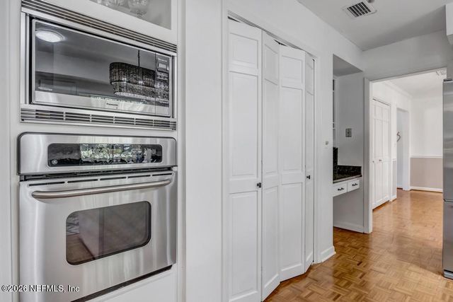 1452 SEMINOLE Road, Atlantic Beach, FL 32233