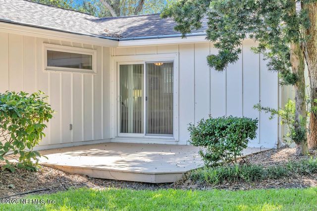 1452 SEMINOLE Road, Atlantic Beach, FL 32233