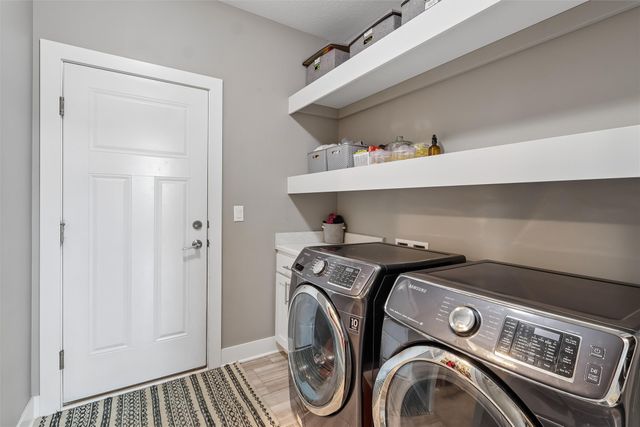 590 NE Meridian Drive, Waukee, IA 50263