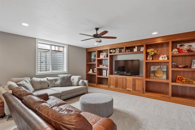590 NE Meridian Drive, Waukee, IA 50263
