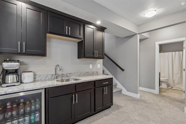 590 NE Meridian Drive, Waukee, IA 50263
