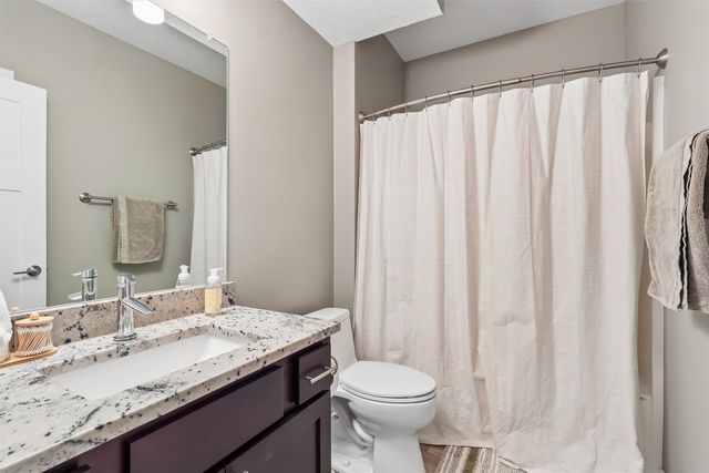 590 NE Meridian Drive, Waukee, IA 50263