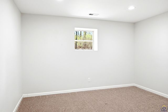 9540 SW Hodges RD, Auburn, KS 66402