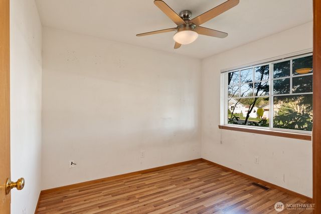 2209 25th Street, Anacortes, WA 98221