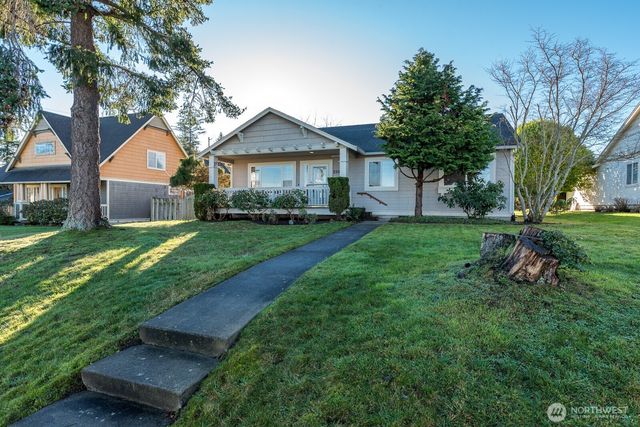 2209 25th Street, Anacortes, WA 98221