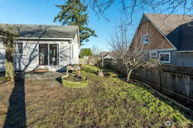 2209 25th Street, Anacortes, WA 98221