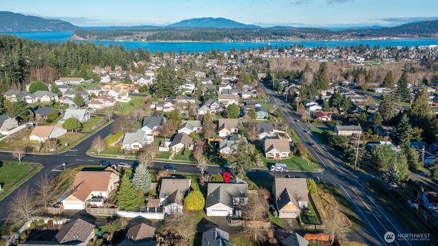 2209 25th Street, Anacortes, WA 98221
