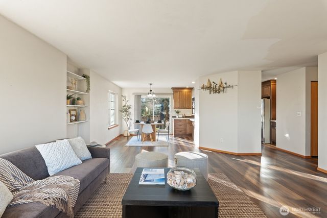 2209 25th Street, Anacortes, WA 98221