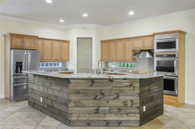 13760 Willow Bridge DR, North Fort Myers, FL 33903