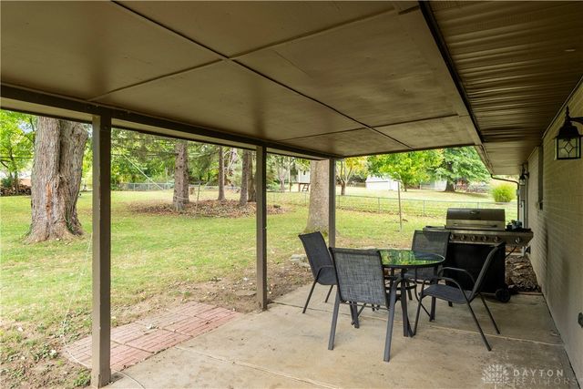 3930 Beechwood Drive, Bellbrook, OH 45305