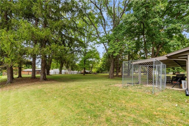 3930 Beechwood Drive, Bellbrook, OH 45305