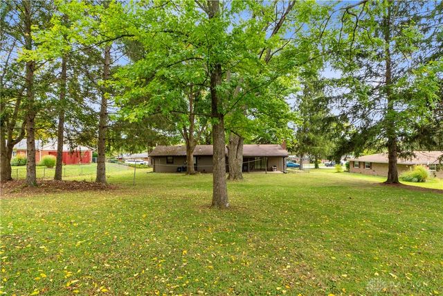 3930 Beechwood Drive, Bellbrook, OH 45305