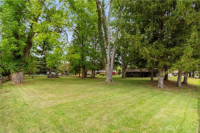 3930 Beechwood Drive, Bellbrook, OH 45305