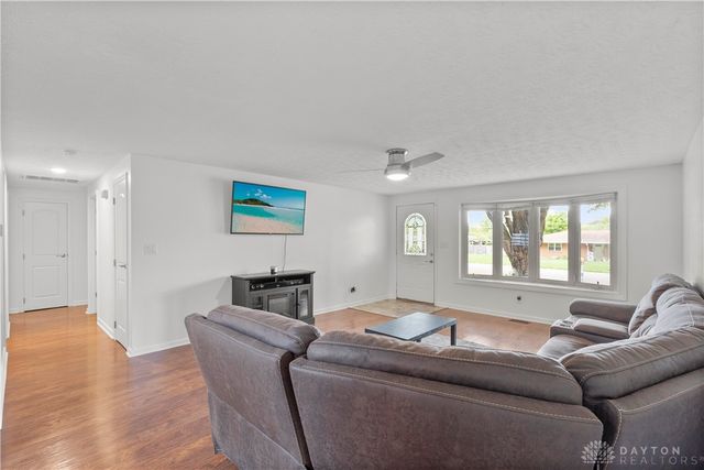 3930 Beechwood Drive, Bellbrook, OH 45305