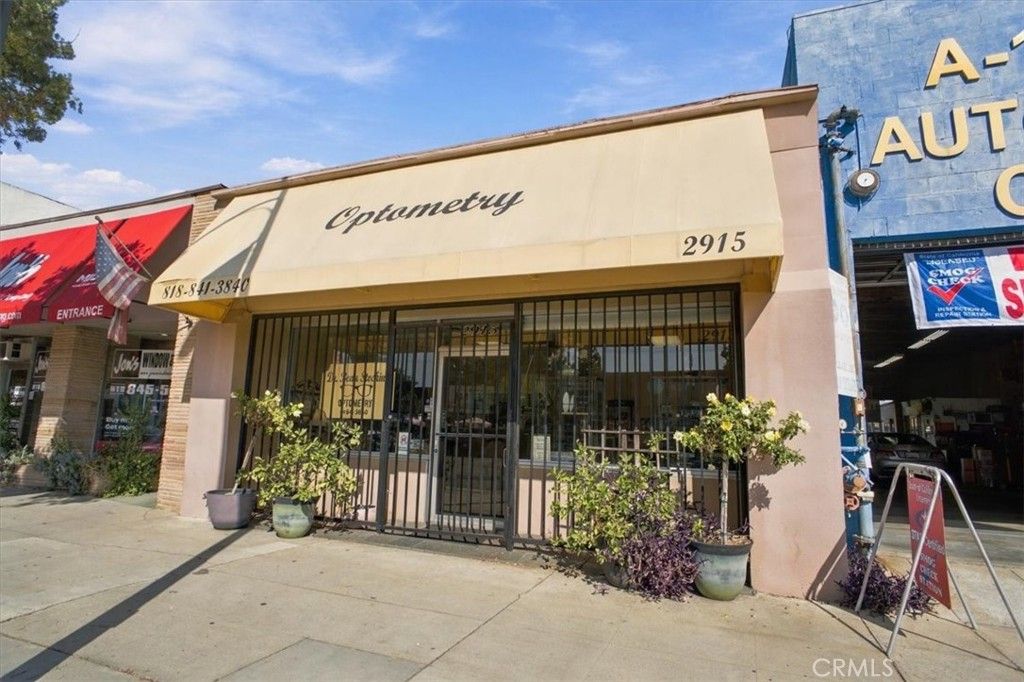 2915 W Magnolia Boulevard, Burbank, CA 91505 — exterior