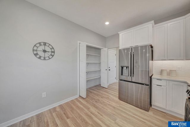 3556 Pearl Crescent Drive, Lincoln, NE 68504