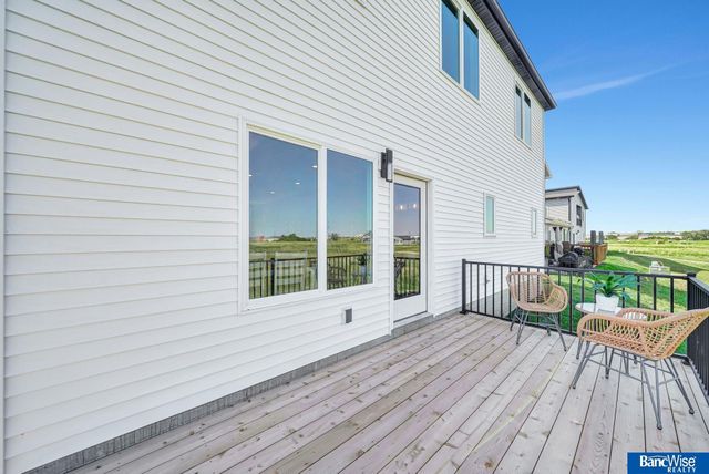 3556 Pearl Crescent Drive, Lincoln, NE 68504