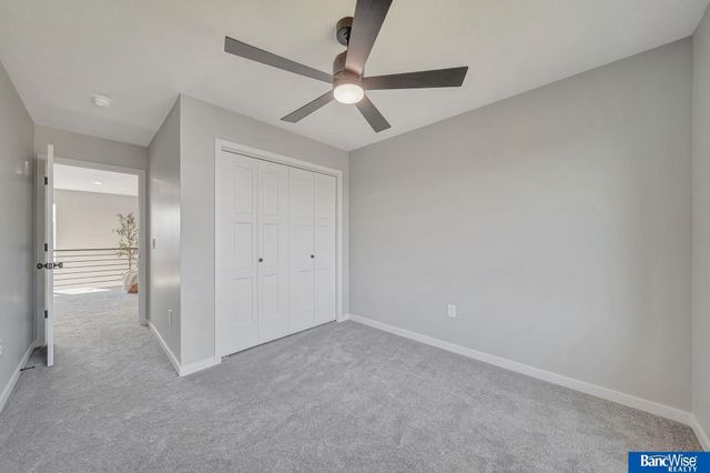 3556 Pearl Crescent Drive, Lincoln, NE 68504