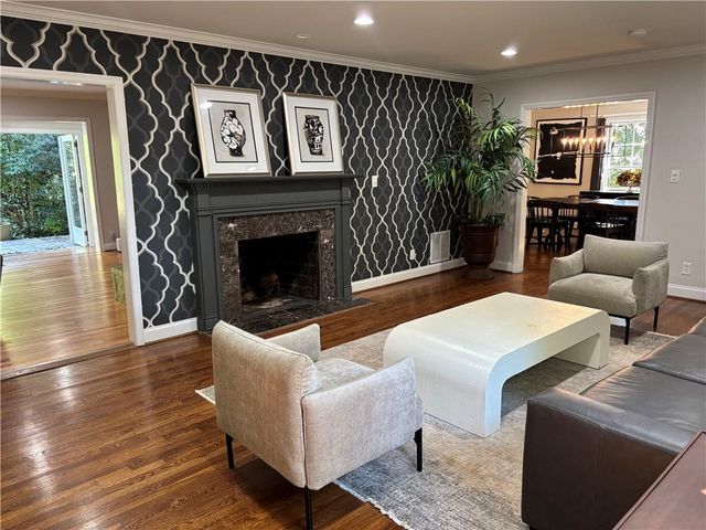 45 BLACKLAND NW Road, Atlanta, GA 30342