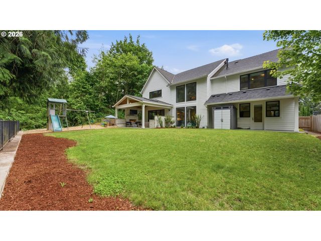 9296 Se CYPRESS POINT Ln, Happy Valley, OR 97086