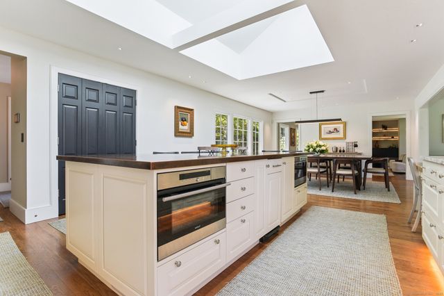 455 Stonington Road, Stonington, CT 06378