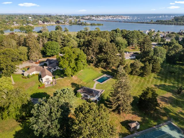 455 Stonington Road, Stonington, CT 06378