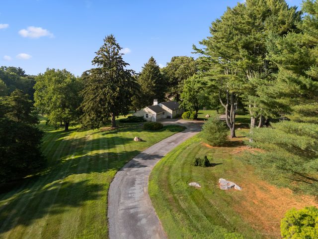 455 Stonington Road, Stonington, CT 06378