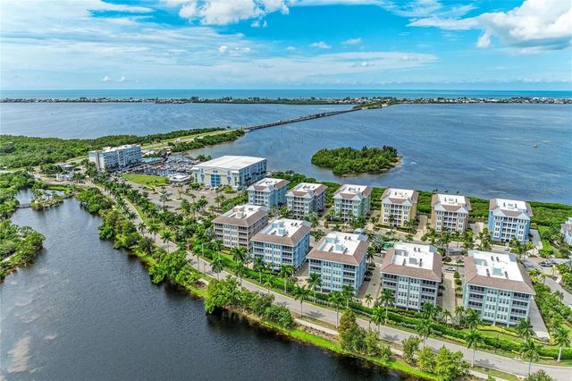 391 ARUBA CIRCLE 101, Bradenton, FL 34209