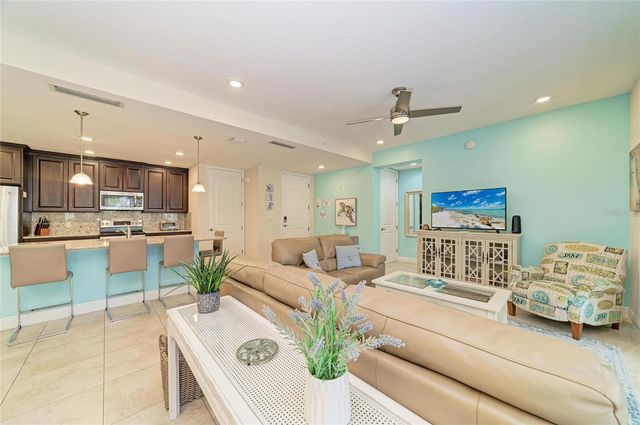 391 ARUBA CIRCLE 101, Bradenton, FL 34209