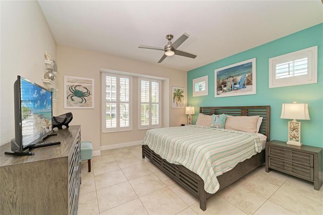 391 ARUBA CIRCLE 101, Bradenton, FL 34209