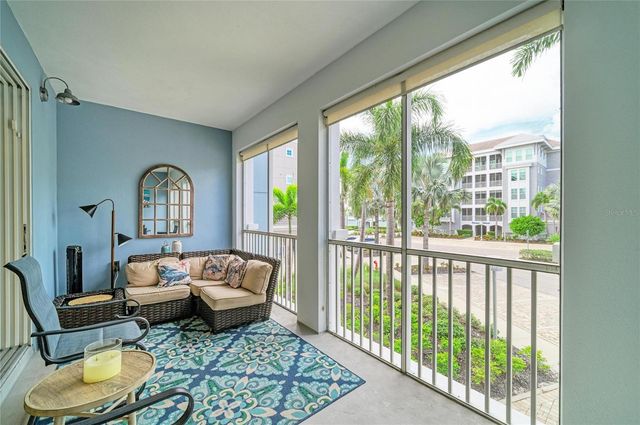 391 ARUBA CIRCLE 101, Bradenton, FL 34209