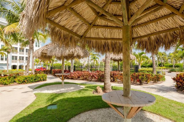 391 ARUBA CIRCLE 101, Bradenton, FL 34209