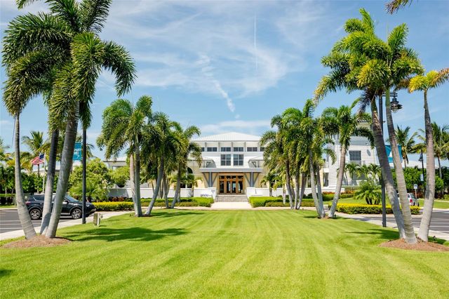 391 ARUBA CIRCLE 101, Bradenton, FL 34209