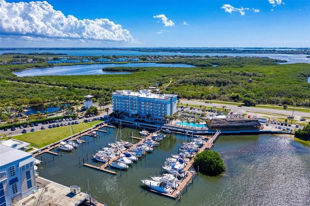 391 ARUBA CIRCLE 101, Bradenton, FL 34209