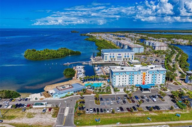 391 ARUBA CIRCLE 101, Bradenton, FL 34209