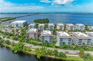 391 ARUBA CIRCLE 101, Bradenton, FL 34209